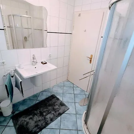 Διαμέρισμα In A Wonderful Panoramic Location - With Shared Bathroom